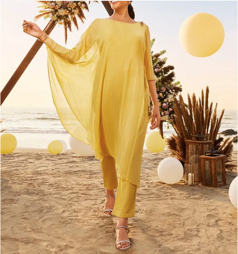 Assymetrische Kurta mit Innenfutter und Hose